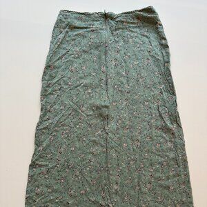 Brandy Melville Green Skirt - OS